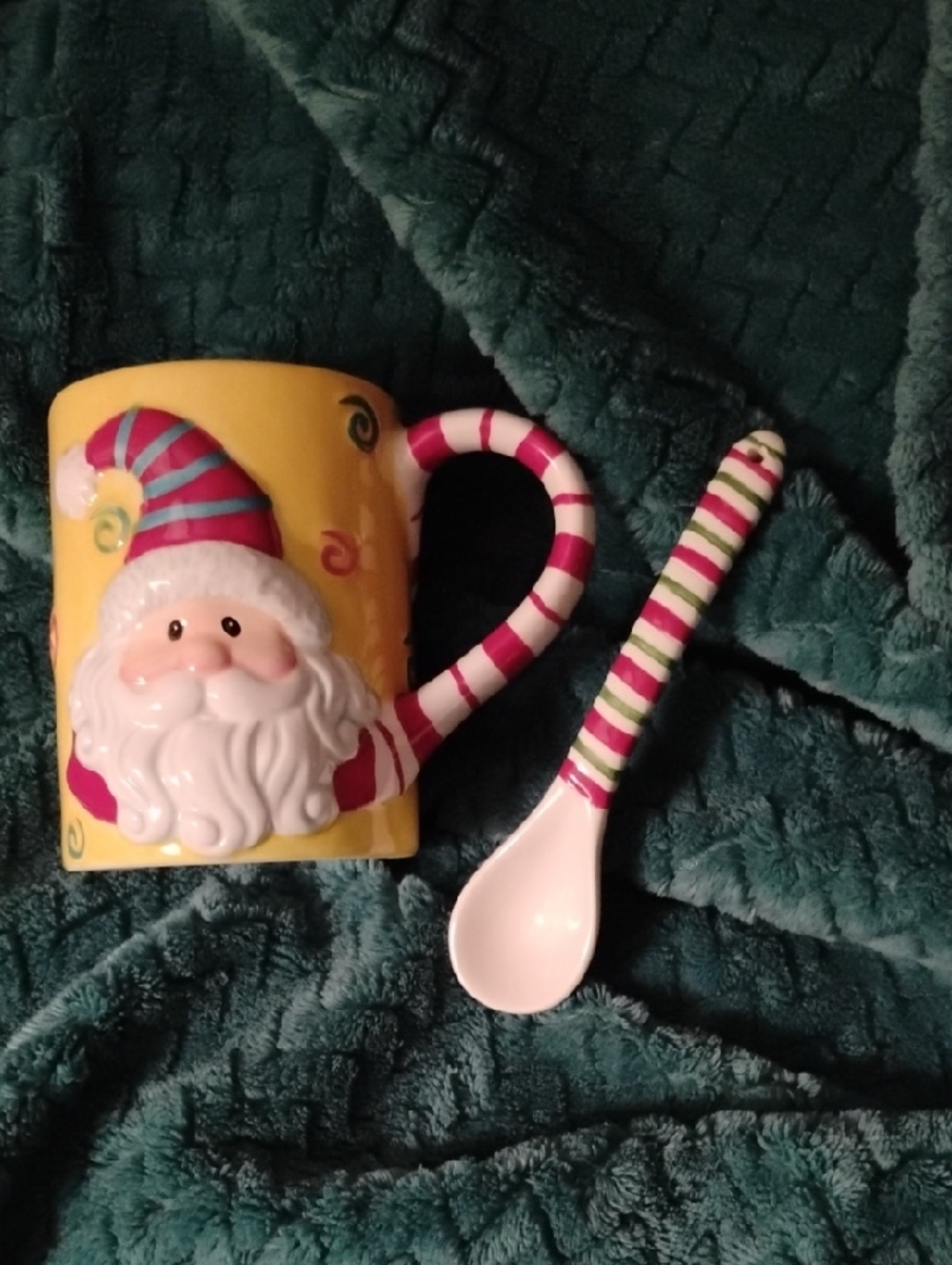 Vintage Festive Santa Mug with Striped Spoon - Yellow Red &Green